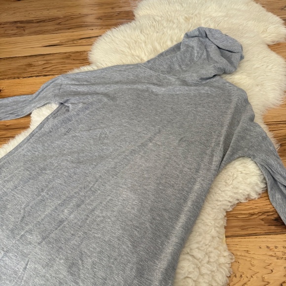 Kit and Ace Thin Light Hoodie Grey Size 6 - Picture 6 of 6